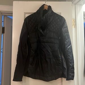 Original Lululemon down black pullover - size 6